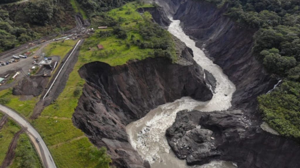 Erosión Regresiva del Río Coca – INFOGRAFÍA